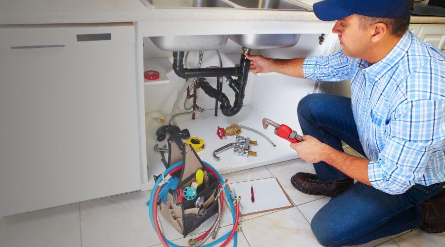Expert burst pipe repair services in Rising Star, TX